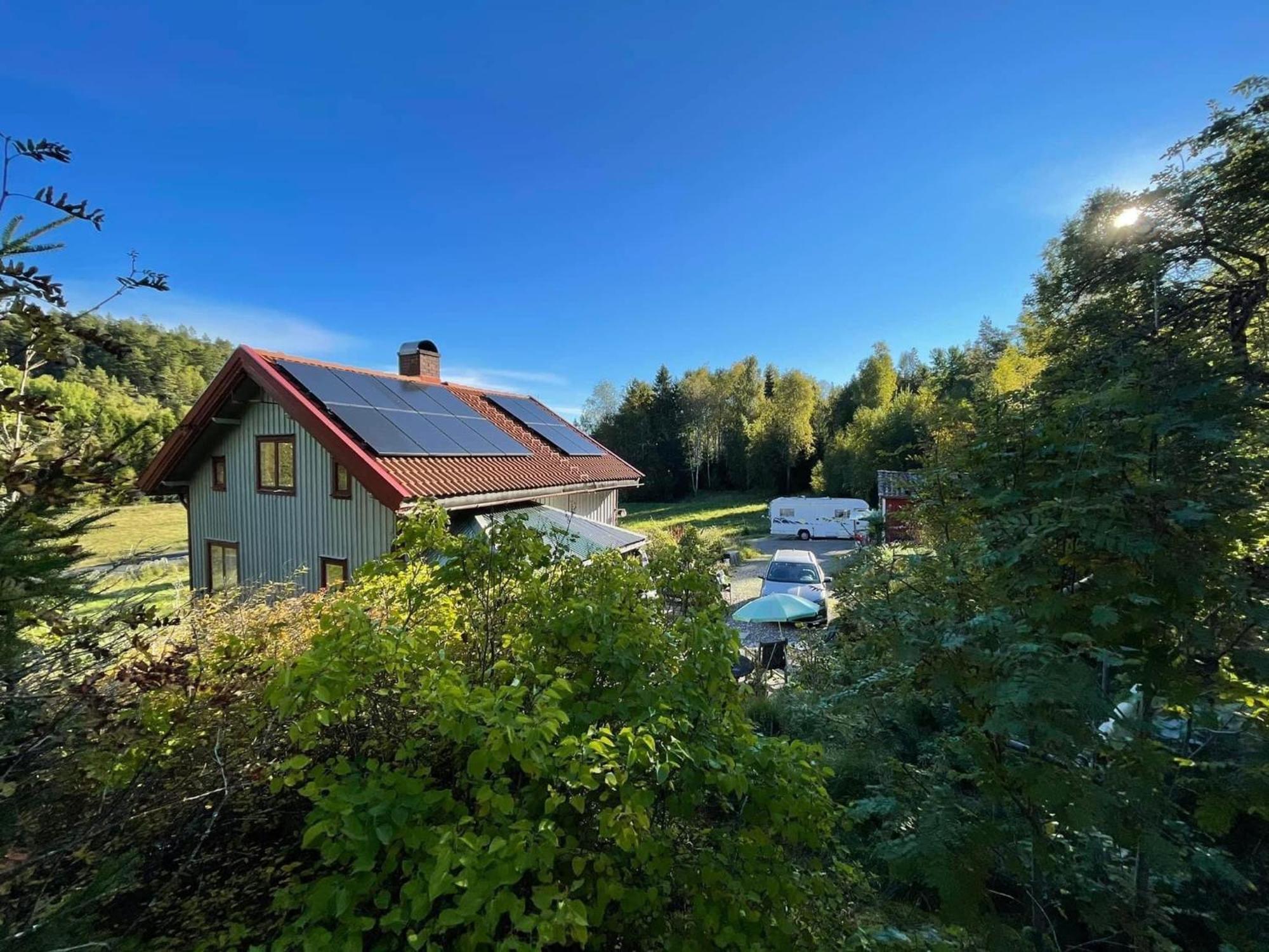 Charmigt Aeldre Hus, Laddbox 22 Kw, 5 Bil-Minuter Till Bad Strömstad Exterior foto